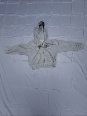 #31 Abercrombie & Fitch Light Gray Cropped Zip Hoodie size Medium in Women’s